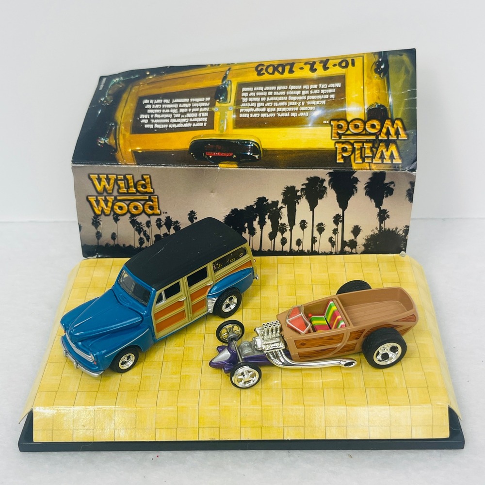 Mattel Wild Wood 1948 Ford & 30s Custom Roadster Die-Cast Set 1996